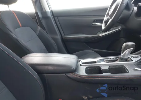 2021 Nissan Sentra Sr Xtronic Cvt z USA, uszkodzony, nr VIN 3N1AB8DV6MY260162